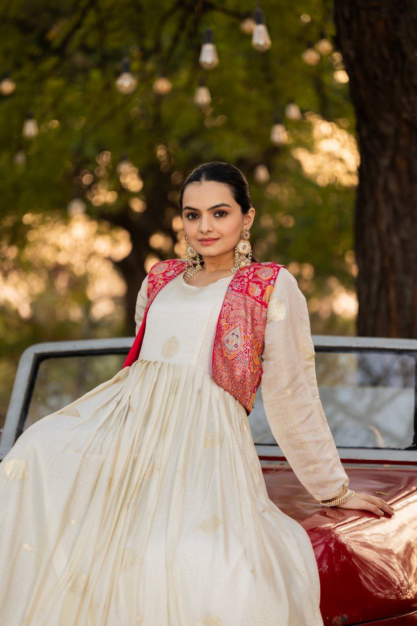 Ivory Jacquard Butti Gown with Pink Jacquard Koti