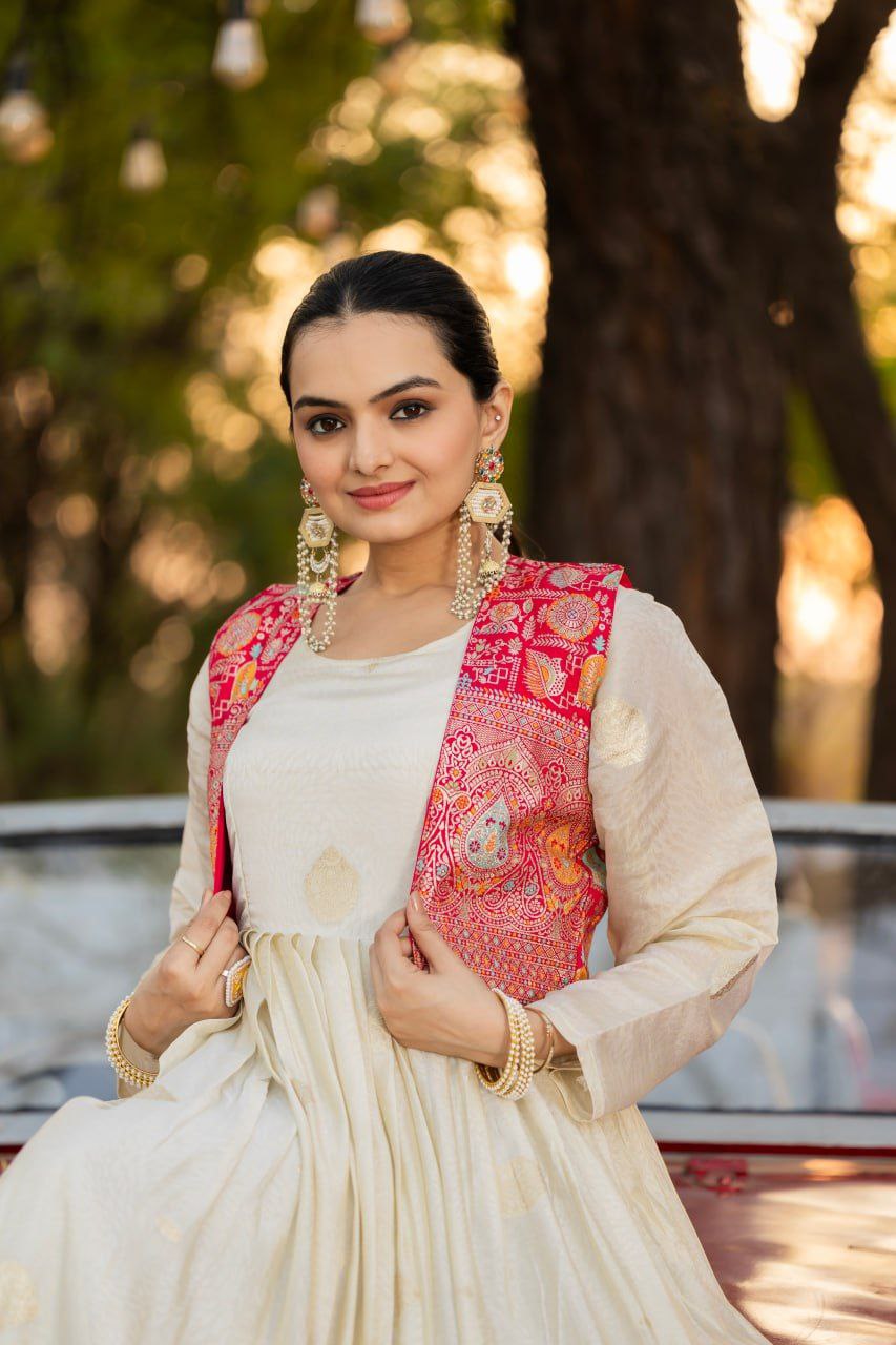 Ivory Jacquard Butti Gown with Pink Jacquard Koti