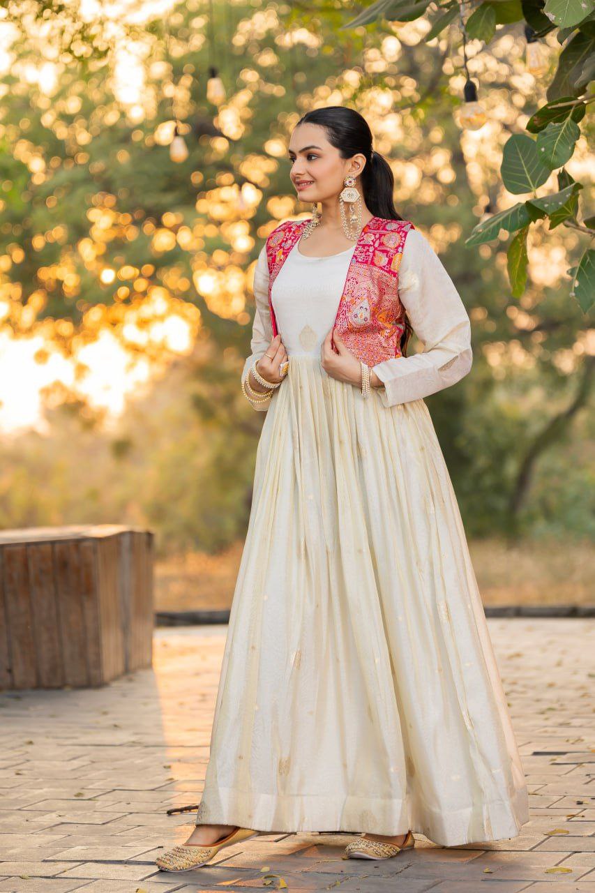 Ivory Jacquard Butti Gown with Pink Jacquard Koti
