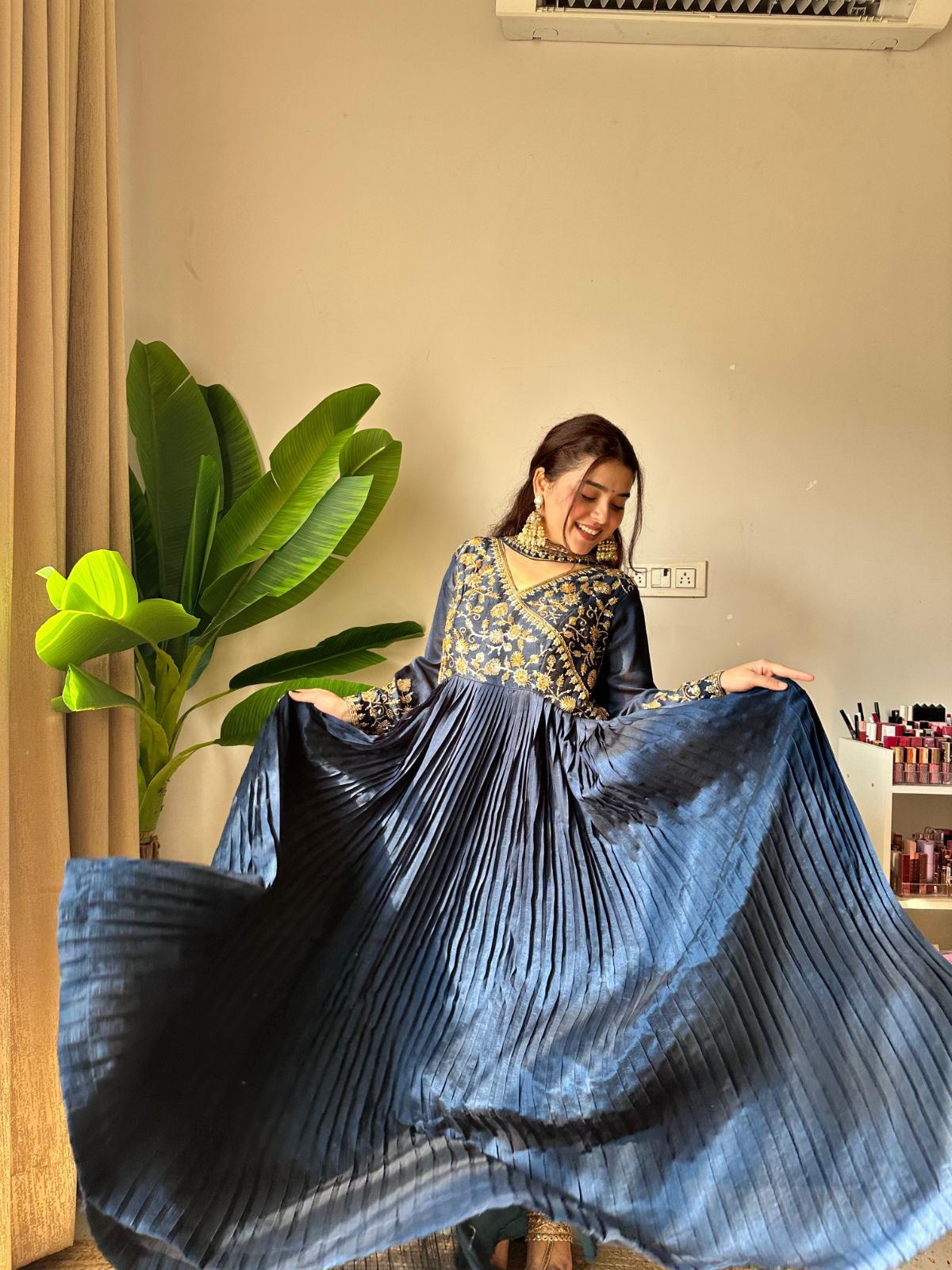 Blooming Vichitra Embroidered Kurti Pant Set with Dupatta